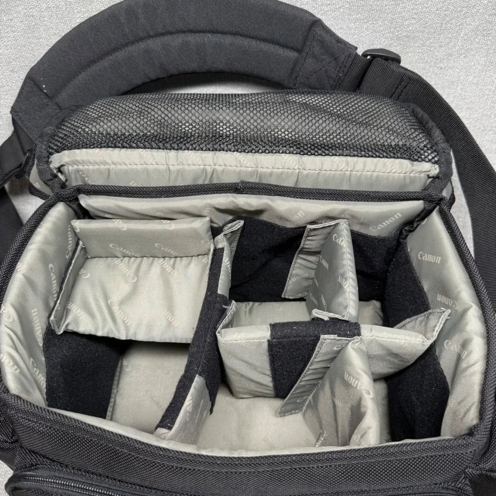Canon Deluxe Gadget Bag Black Camera Shoulder Case Adjustable Dividers DSLR